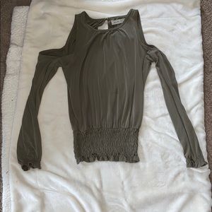 Abercrombie & Fitch top